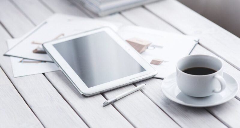 ipad and coffee marketing ipad and coffee marketing