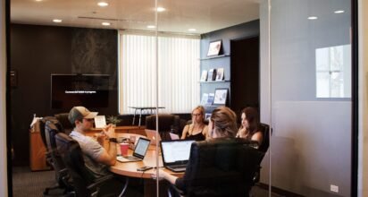 campaign-creators-qCi_MzVODoU-unsplash11111