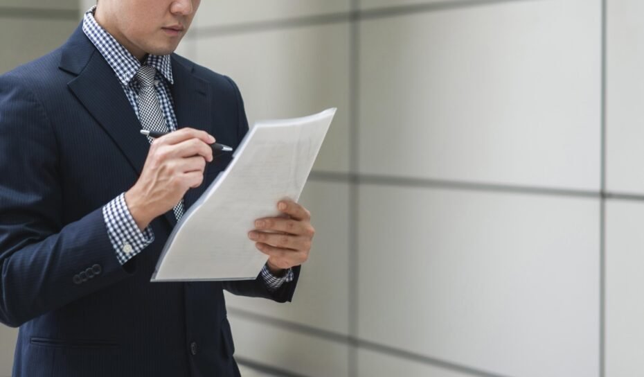 front-view-business-man-suit