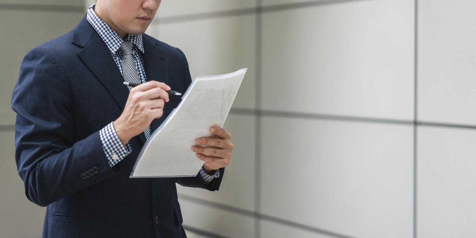 Platinum Cardholder Customer Service Agent - Dubai Remote 120AED per annum (PTR 5218)